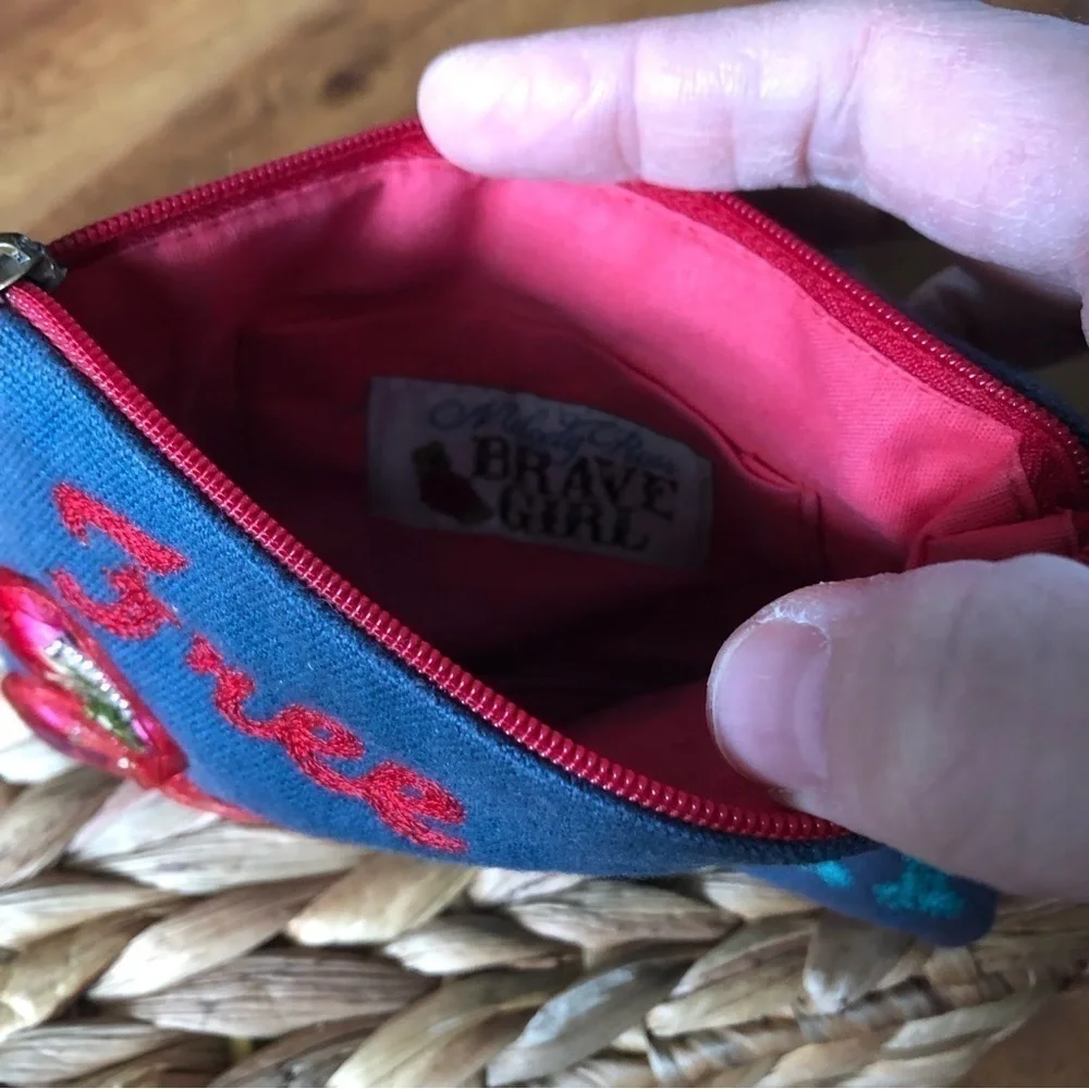 Brave Girl Free Spirts coin purse, cosmetic back.